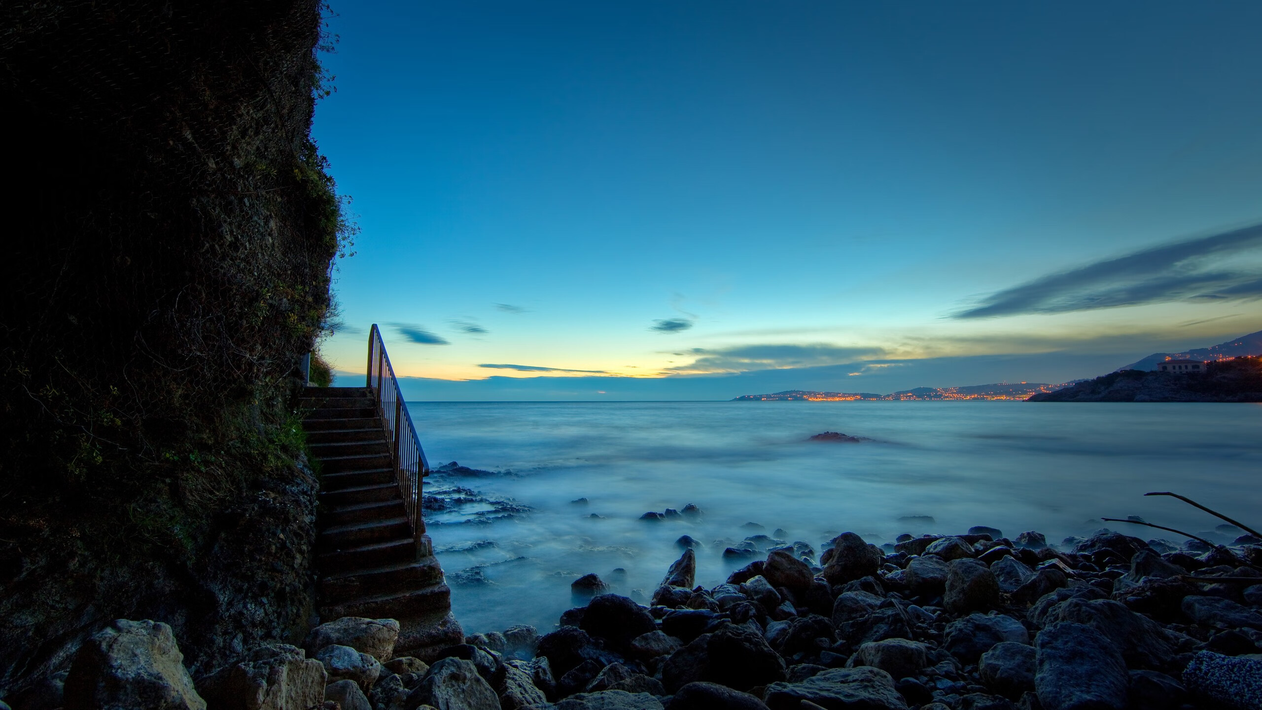 【本垒打的奥秘】如何准确击中高远球?技巧与规则解读,击打高远球最佳落点