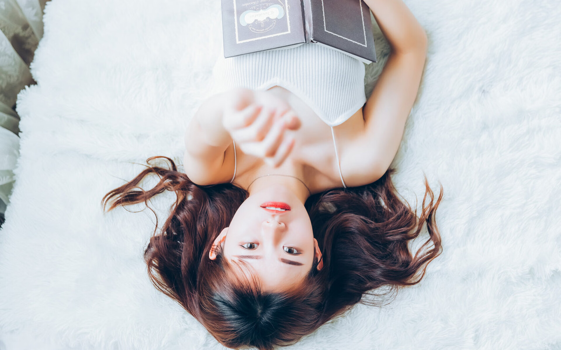 德甲精彩瞬间频频出现,关键扑救扭转局势,德甲 集锦