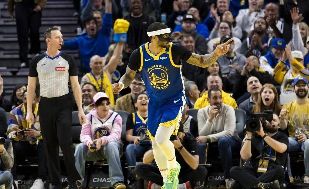 包含乐鱼体育：勇士队战术调整：科尔计划增加快速反击和转换进攻的词条