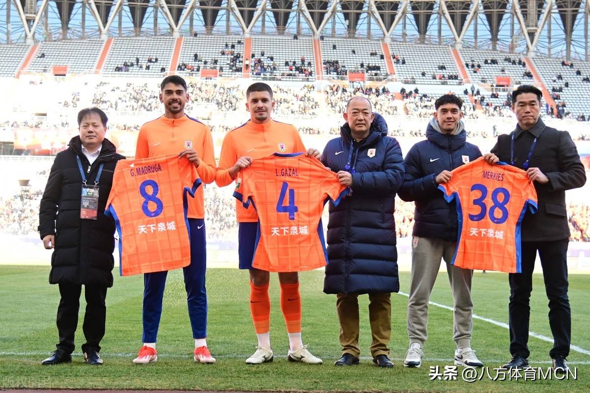 关于乐鱼体育:中甲惊现“卧底”！球员乌龙助攻，球迷怒斥“假球”！的信息